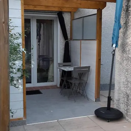 Pour Couple Avec Un Enfant Appartamento Montescot